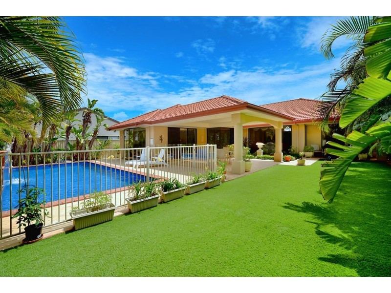4 Trieste Court, Coombabah QLD 4216