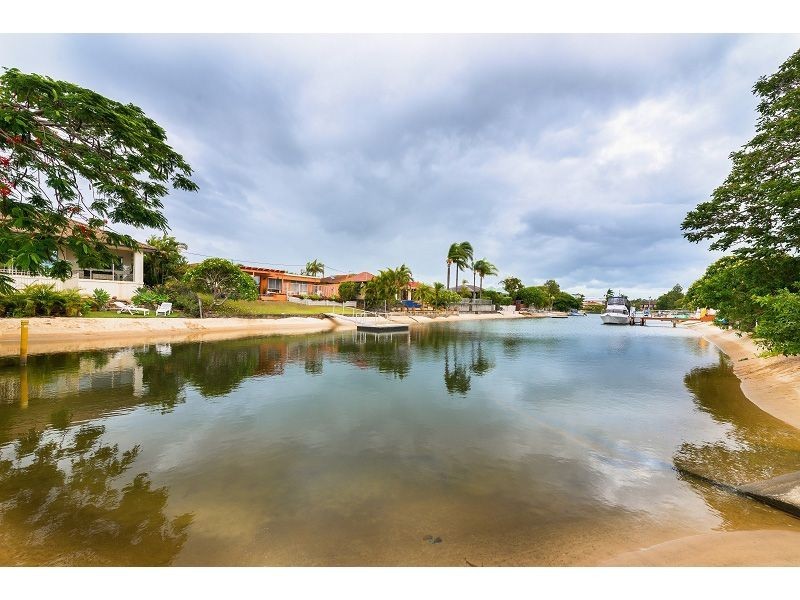 23 Rio Vista Boulevard, Broadbeach Waters QLD 4218
