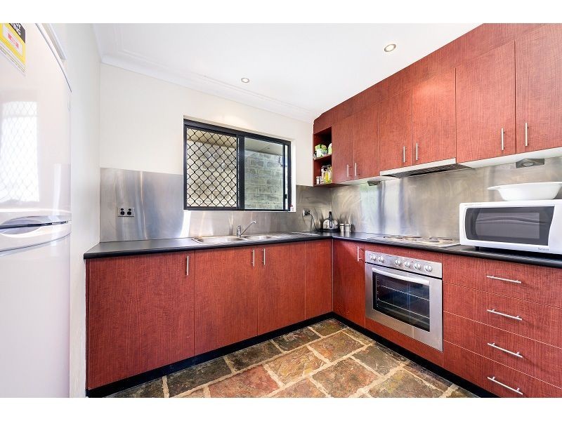 23 Rio Vista Boulevard, Broadbeach Waters QLD 4218