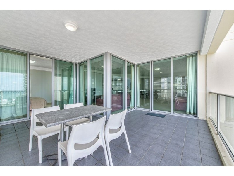 18 Fern Street, Surfers Paradise QLD 4217