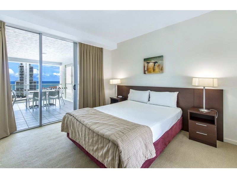 18 Fern Street, Surfers Paradise QLD 4217