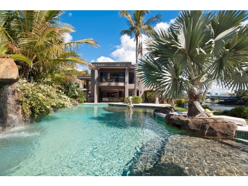 171 MONACO STREET, Broadbeach Waters QLD 4218