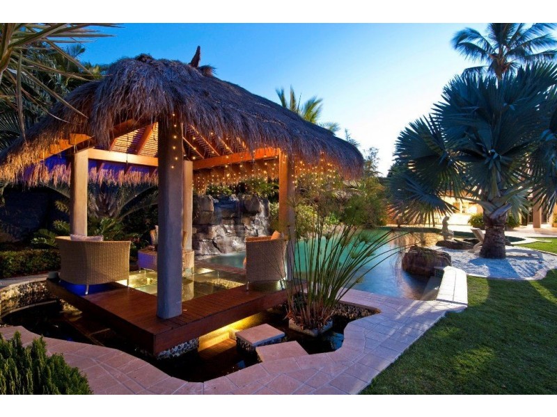 171 MONACO STREET, Broadbeach Waters QLD 4218