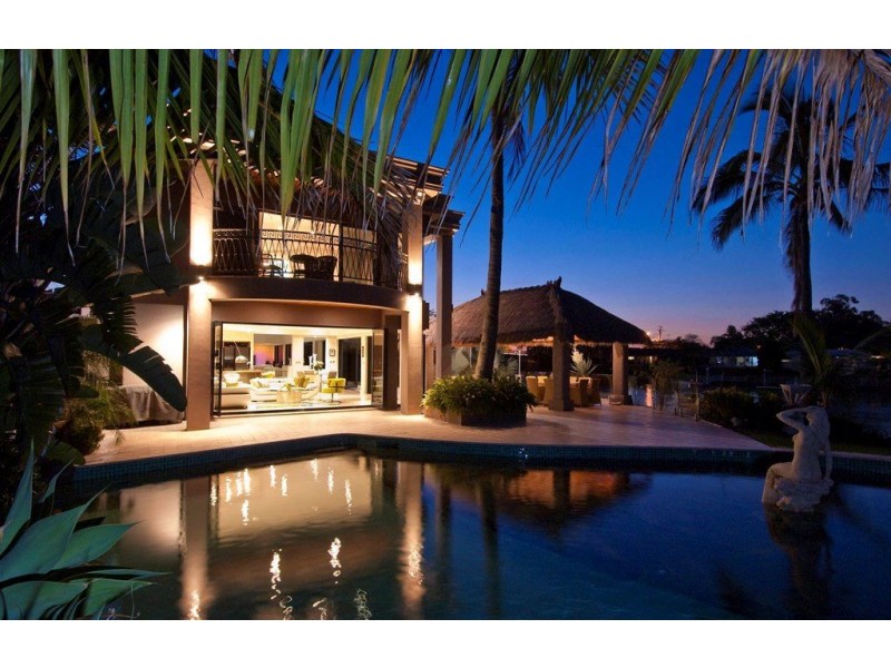 171 MONACO STREET, Broadbeach Waters QLD 4218