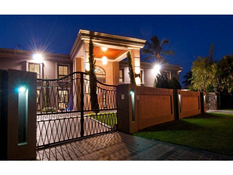 171 MONACO STREET, Broadbeach Waters QLD 4218