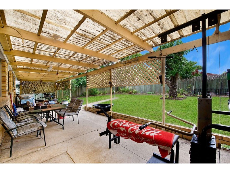 3 Rotorua Place, Clear Island Waters QLD 4226