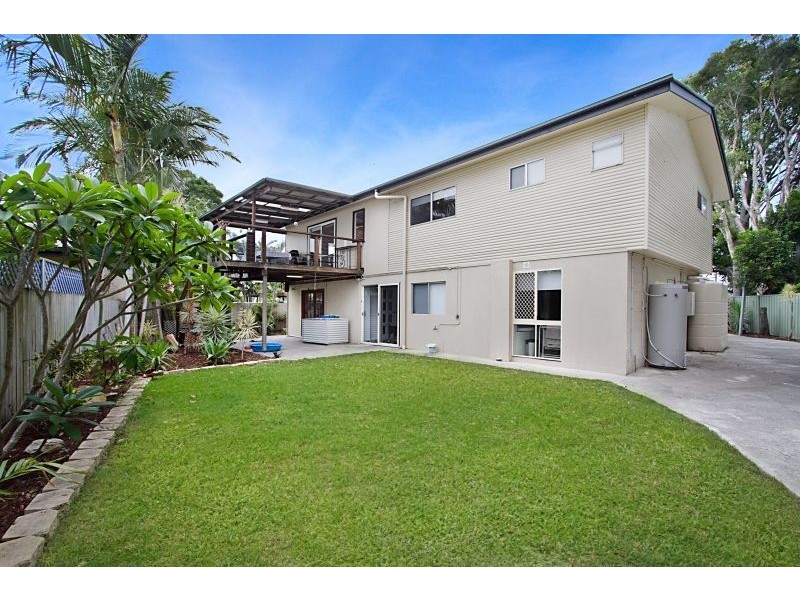 15A Lotus Avenue, Hollywell QLD 4216