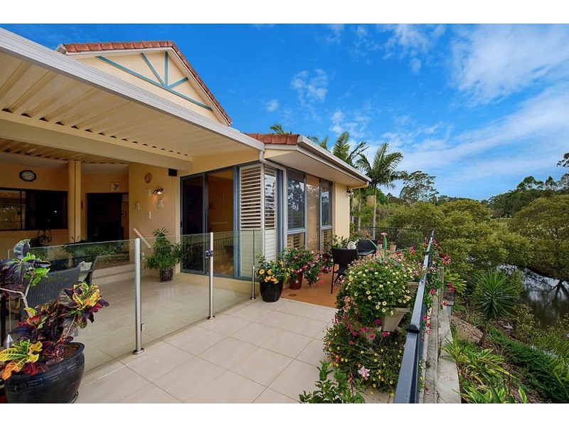 125 Santa Cruz Boulevard, Clear Island Waters QLD 4226