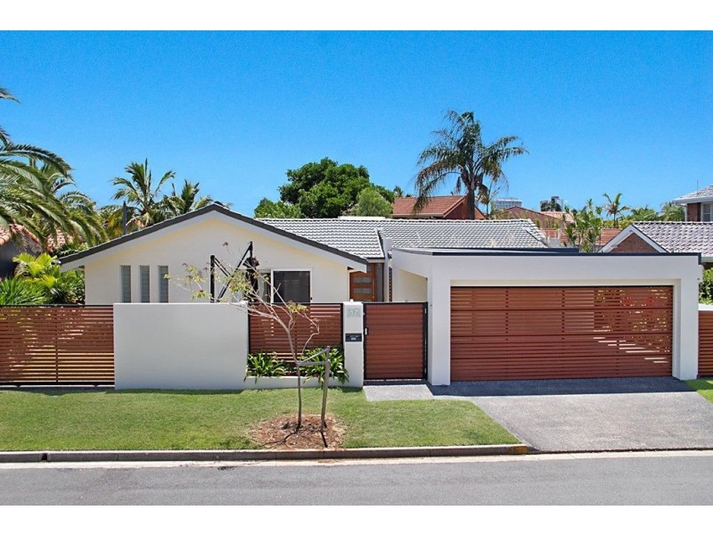 17 Admiralty Drive, Paradise Waters QLD 4217