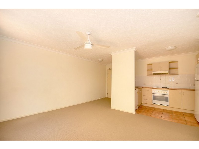 5/7-15 Monte Carlo Avenue, Broadbeach QLD 4218
