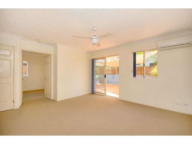5/7-15 Monte Carlo Avenue, Broadbeach QLD 4218