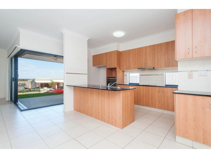 2 Chinaberry Crescent, Upper Coomera QLD 4209