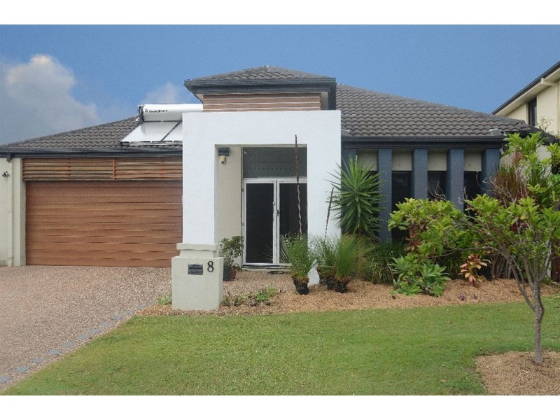 8 Palma Crescent, Varsity Lakes QLD 4227