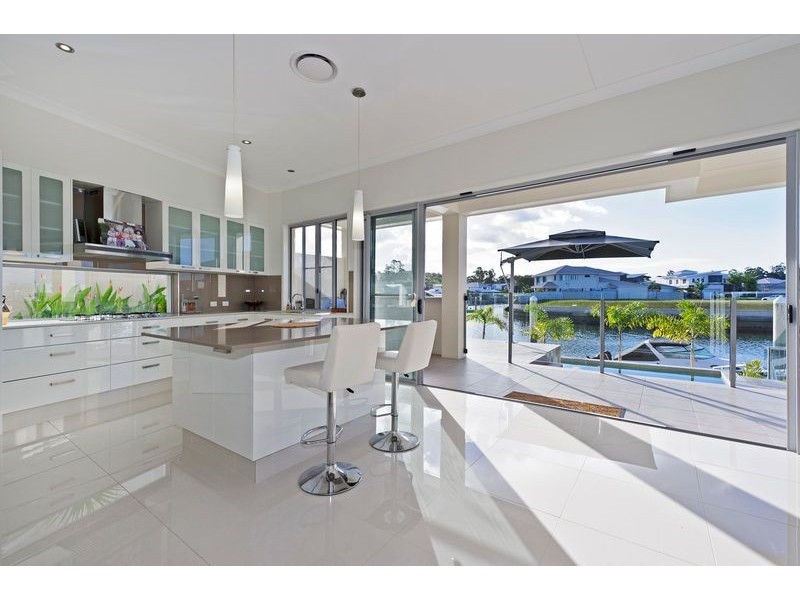 31 South Quay Drive, Biggera Waters QLD 4216