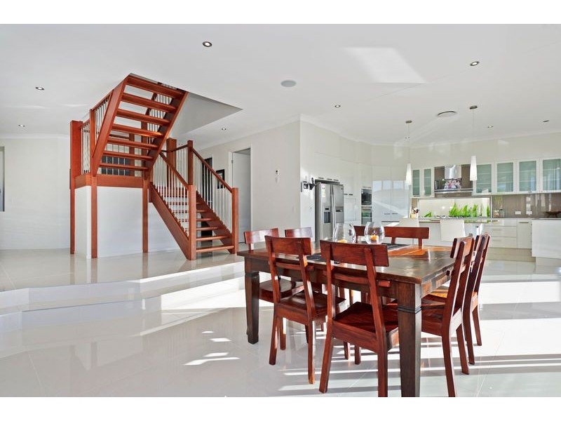 31 South Quay Drive, Biggera Waters QLD 4216