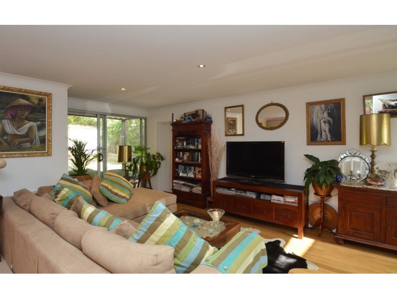 14 Wallace Street, Southport QLD 4215