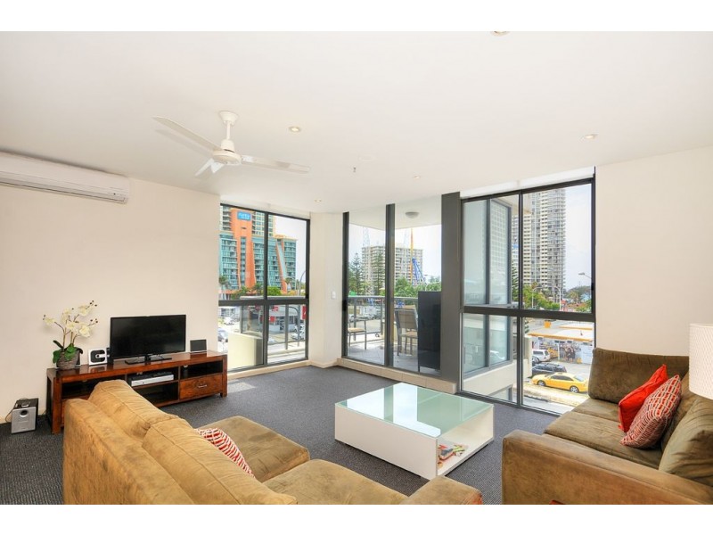 604/18 Cypress Ave, Surfers Paradise QLD 4217