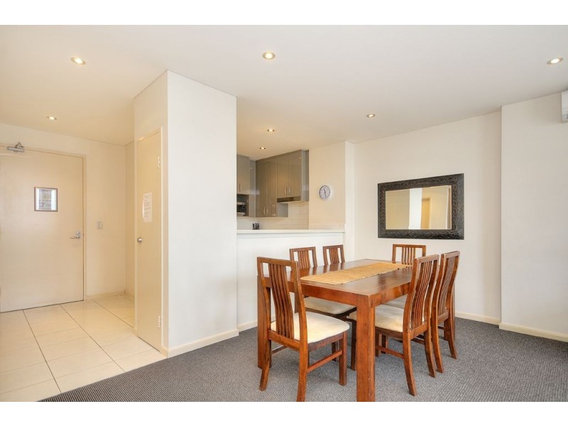 604/18 Cypress Ave, Surfers Paradise QLD 4217