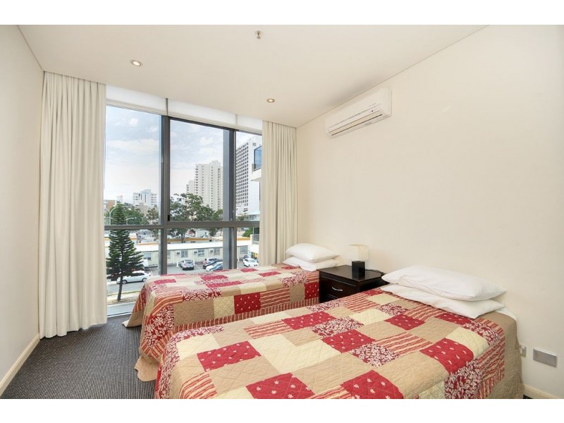 604/18 Cypress Ave, Surfers Paradise QLD 4217