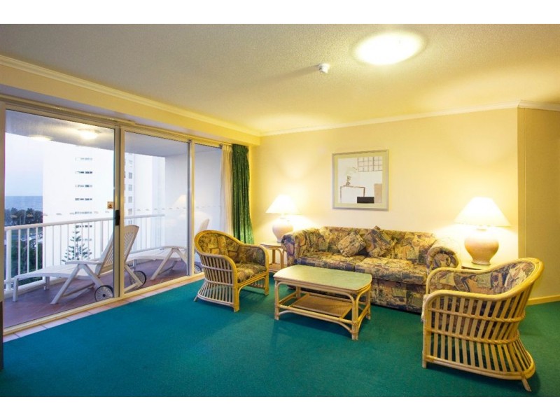 132 Ferny Avenue, Surfers Paradise QLD 4217