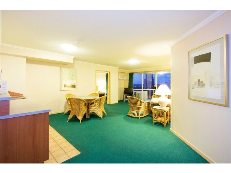 132 Ferny Avenue, Surfers Paradise QLD 4217