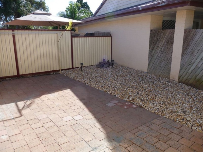 6/128 Benowa Road, Southport QLD 4215