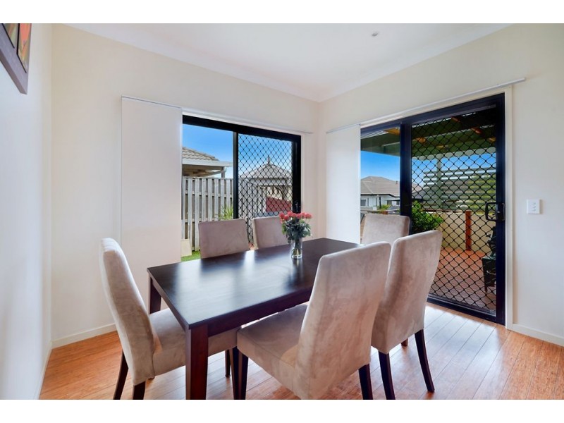 2/9 Palma Crescent, Varsity Lakes QLD 4227