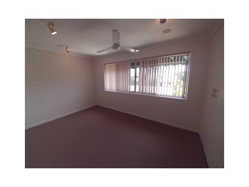 4/6 Aquila Court, Mermaid Waters QLD 4218