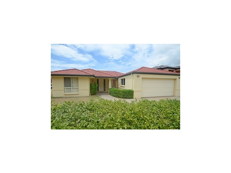 6 Goldwater Drive, Robina QLD 4226