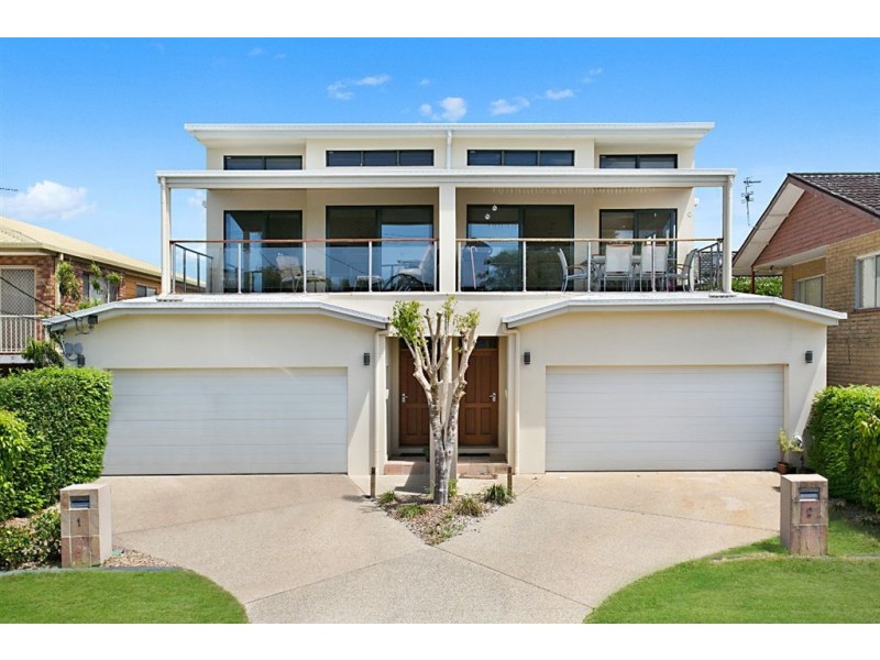 2/6 Nankeen Avenue, Paradise Point QLD 4216