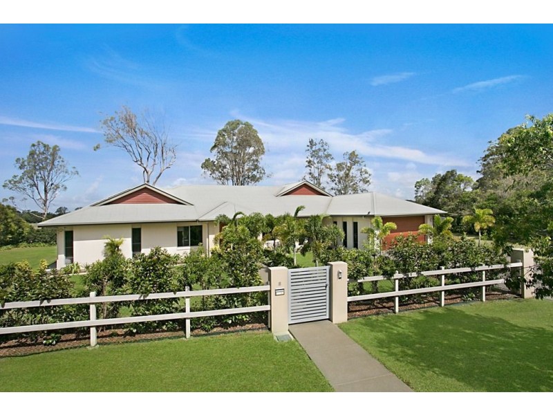 8 Samuel Drive, Tallebudgera QLD 4228