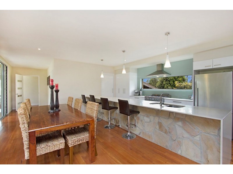 37 Samuel Drive, Tallebudgera QLD 4228