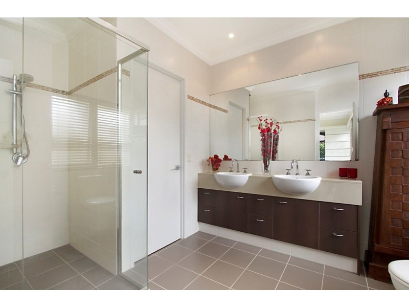 37 Samuel Drive, Tallebudgera QLD 4228
