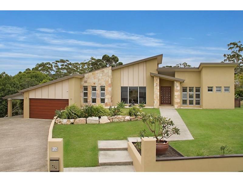 37 Samuel Drive, Tallebudgera QLD 4228
