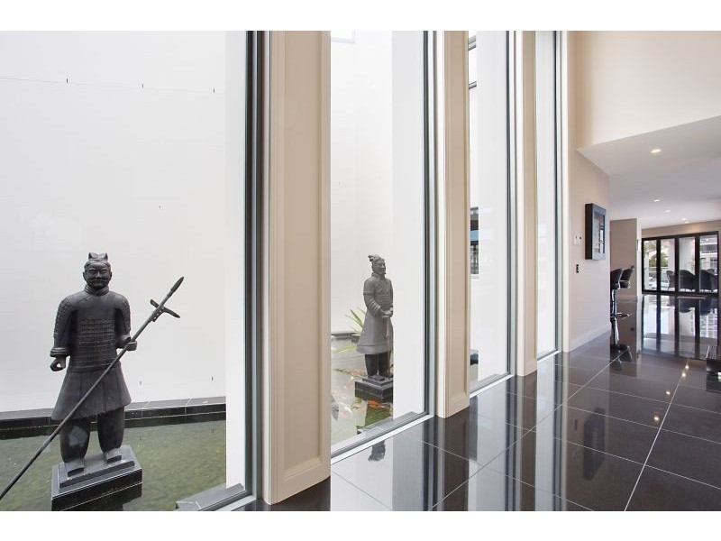 Paradise Waters QLD 4217