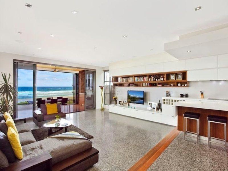 57 Hedges Avenue, Mermaid Beach QLD 4218