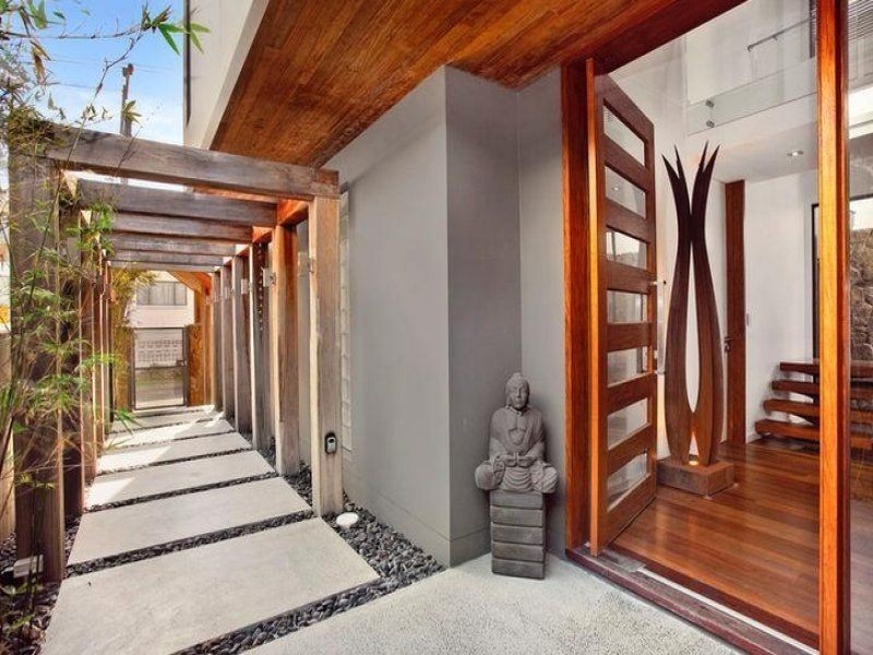 57 Hedges Avenue, Mermaid Beach QLD 4218