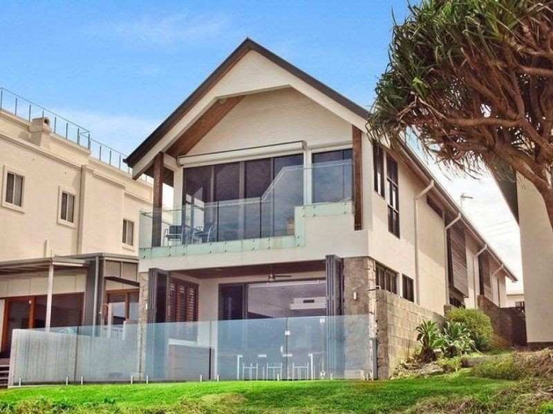 57 Hedges Avenue, Mermaid Beach QLD 4218