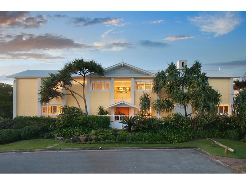 99 Hedges Avenue, Mermaid Beach QLD 4218