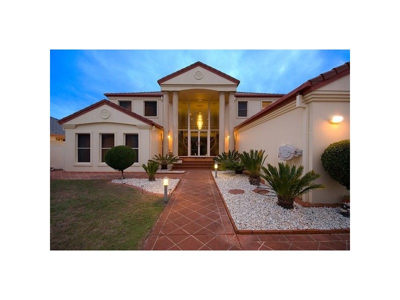 53 Cockleshell Court, Runaway Bay QLD 4216