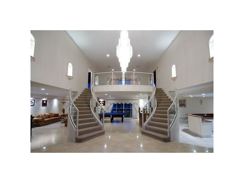 53 Cockleshell Court, Runaway Bay QLD 4216