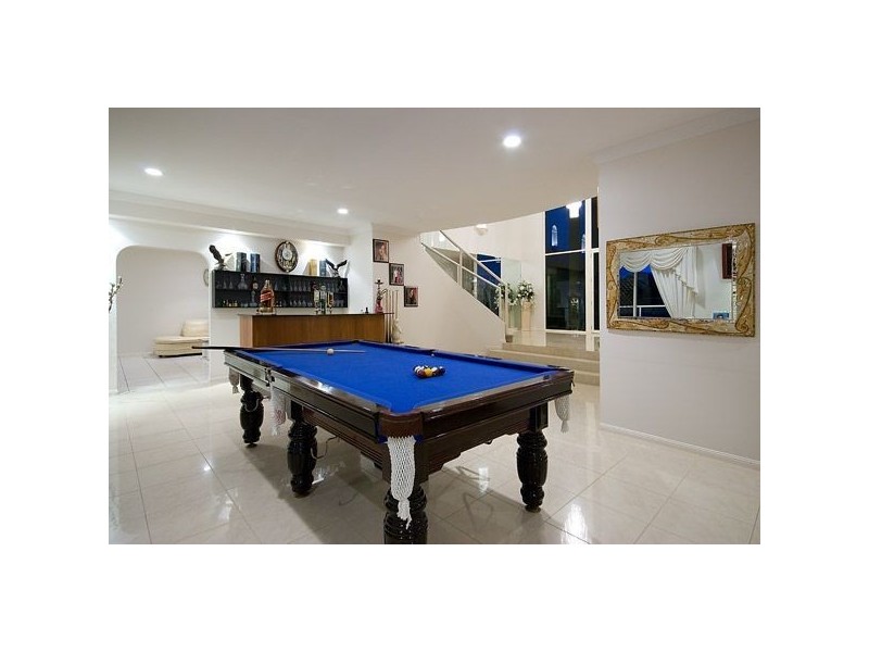 53 Cockleshell Court, Runaway Bay QLD 4216