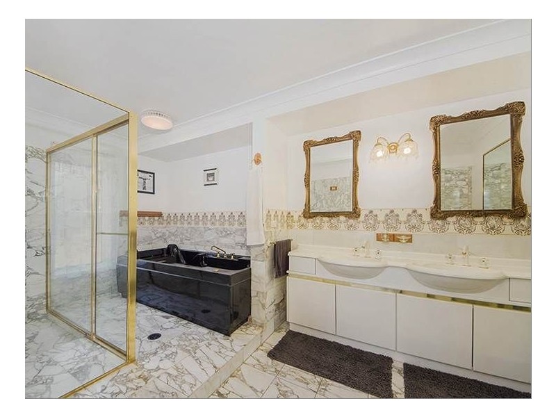 51 Clarence Drive, Helensvale QLD 4212