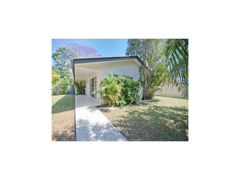 162 Monaco Street, Broadbeach Waters QLD 4218