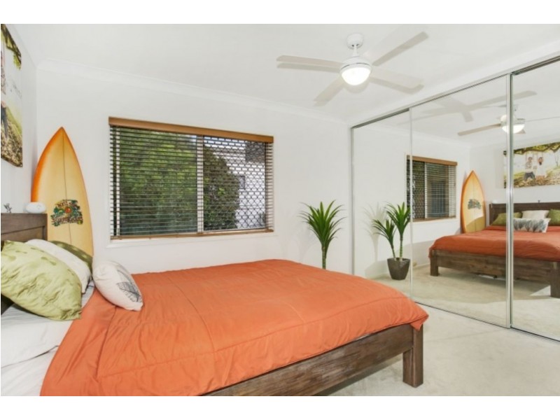 1/9 Birt Avenue, Surfers Paradise QLD 4217