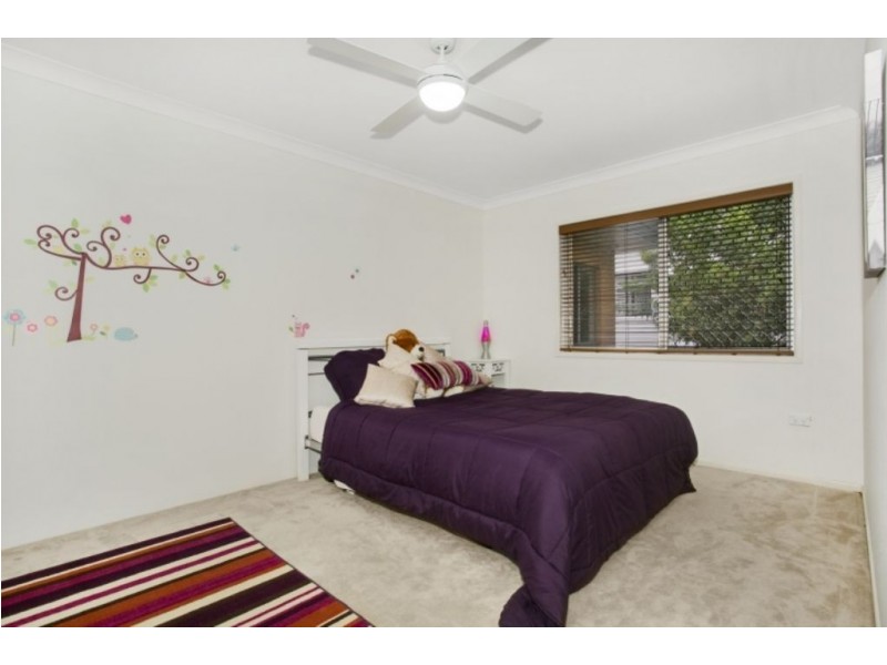 1/9 Birt Avenue, Surfers Paradise QLD 4217