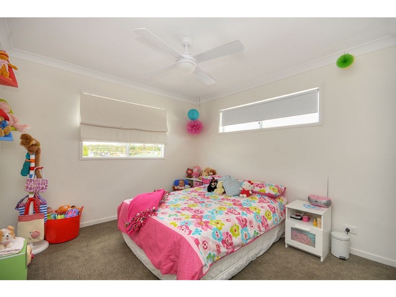 68 Albion Avenue, Miami QLD 4220