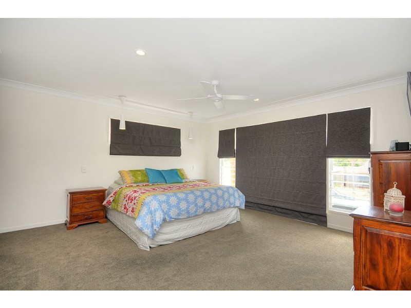 68 Albion Avenue, Miami QLD 4220