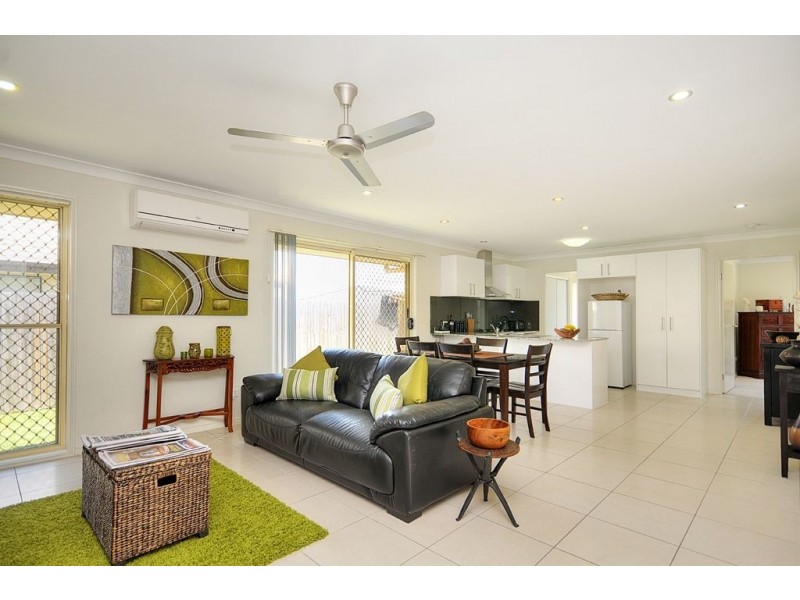 72 ALDGATE CRESCENT, Pacific Pines QLD 4211