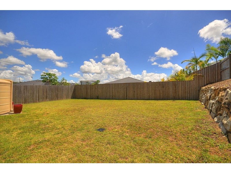 72 ALDGATE CRESCENT, Pacific Pines QLD 4211